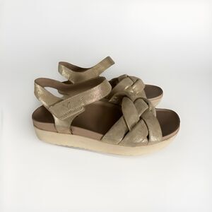 Vionic Women's Rosa Strappy Sandal